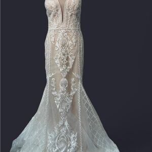 Elegant Lace Embroidered Cream Dress